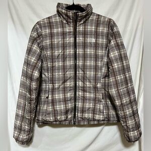 The North Face Plaid Puffer Jacket Winter Coat Outdoor Layering Full Zip Warm